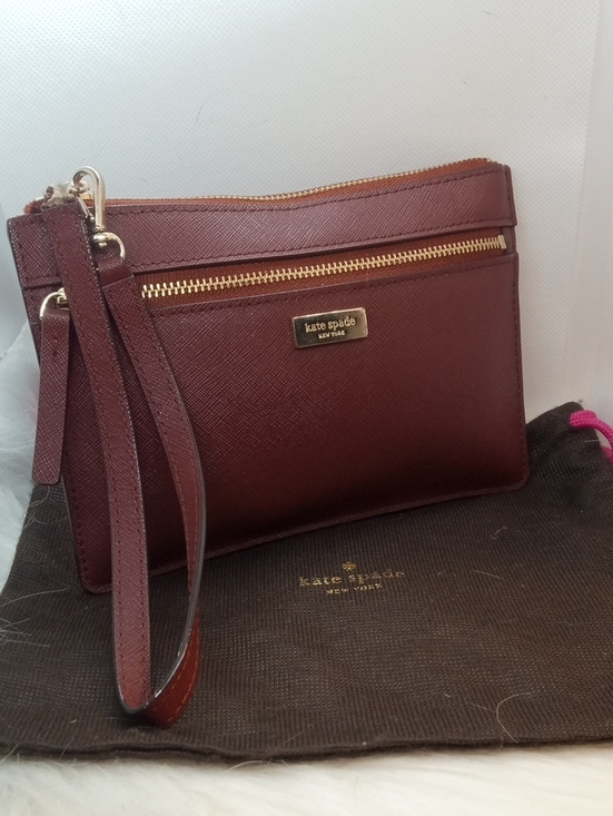 kate spade Handbags - KATE SPADE WRISTLET